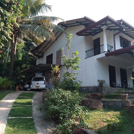 Sea & Greens Apartments Unawatuna Bagian luar foto