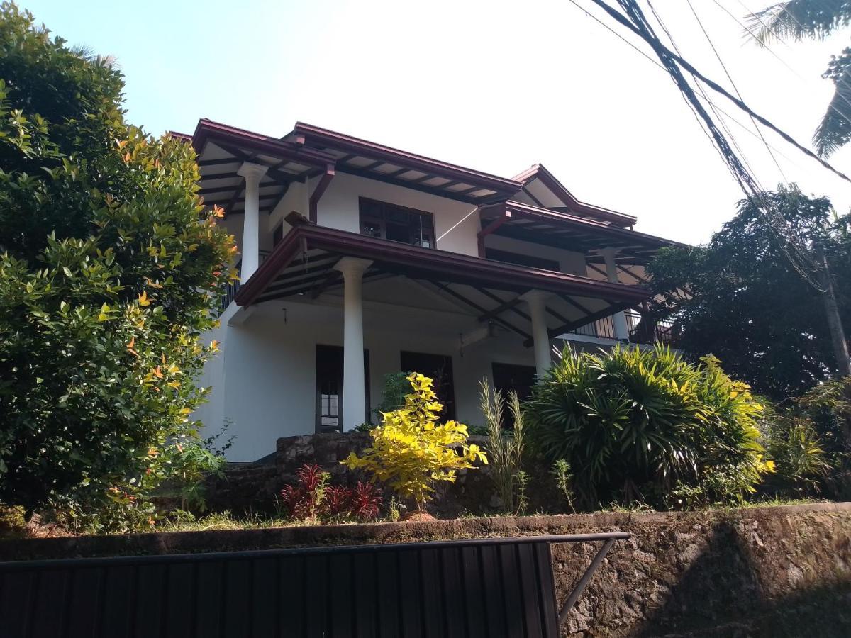 Sea & Greens Apartments Unawatuna Bagian luar foto